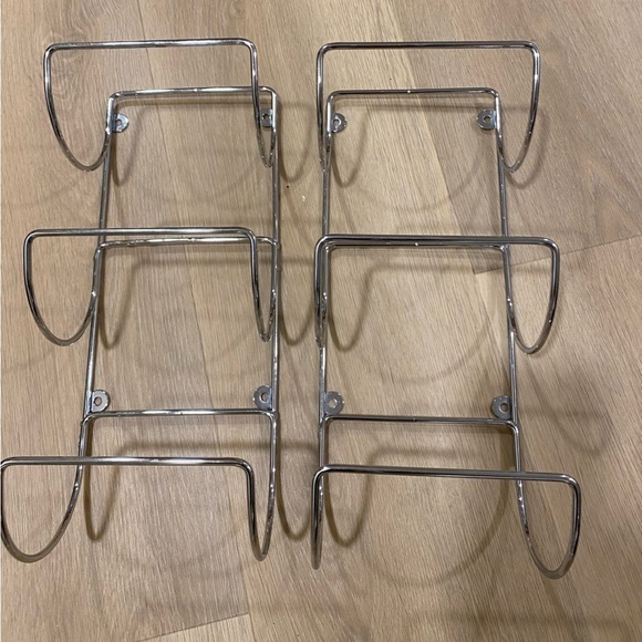 Towel Holder for Bathroom Wall Mounted Towel Rack Shelves for Rolled Bath Towels - Picture 1 of 4